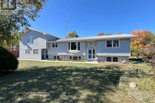 Detached House for Sale, 444 County Road 19, Prince Edward County (Ameliasburg Ward), ON