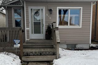 Bungalow for Sale, 916 4th Avenue N, Saskatoon, SK