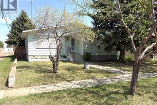 Bungalow for Sale, 4913 48 Avenue, Forestburg, AB