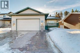 Bungalow for Sale, 33 Park Circle, Whitecourt, AB
