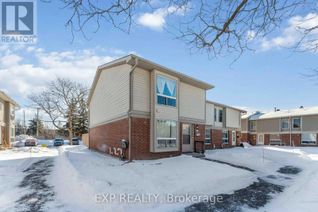 Condo Townhouse for Sale, 820 Cahill Drive W #38, Ottawa, ON