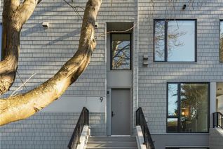 Property for Sale, 907 Redfern St W #9, Victoria, BC