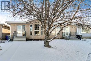 Duplex for Sale, B, 303 Centre Street N, Sundre, AB
