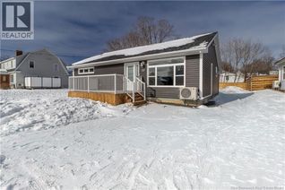 Detached House for Sale, 122 St. John Street, Woodstock, NB