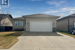 Detached House for Sale, 23 Rivers Place, Whitecourt, AB