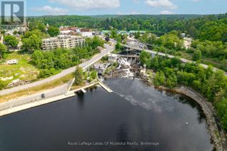 Townhouse for Sale, 142 Ecclestone Drive #10, Bracebridge (Macaulay), ON Townhouse for Sale, 142 Ecclestone Drive #10, Bracebridge (Macaulay), ON