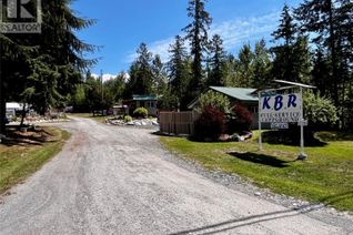 Bungalow for Sale, 1701 Highway 23 Highway, Nakusp, BC