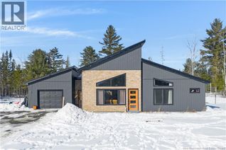 House for Sale, 9 Crest Avenue, Heathland, NB