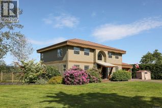 Detached House for Sale, 1675 Chester Pl, Comox, BC