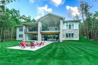 Bungalow for Sale, 10224 Lakeview Avenue, Lambton Shores (Grand Bend), ON