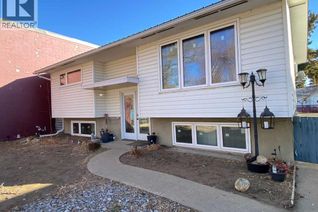 House for Sale, 424 2 Street W, Brooks, AB