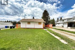 Bungalow for Sale, 4906 52 Avenue, Olds, AB