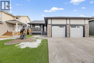 Bungalow for Sale, 17 Viceroy Crescent, Olds, AB