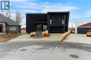 Detached House for Sale, 5599 Osprey Avenue, Niagara Falls, ON Detached House for Sale, 5599 Osprey Avenue, Niagara Falls, ON