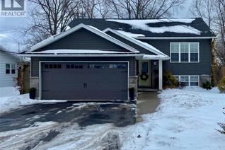 Bungalow for Sale, 362 Lakeside Road, Fort Erie, ON