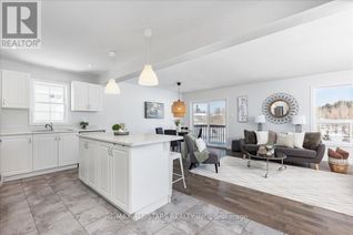 Property for Sale, 81 Douglas Drive, Bracebridge (Macaulay), ON Property for Sale, 81 Douglas Drive, Bracebridge (Macaulay), ON