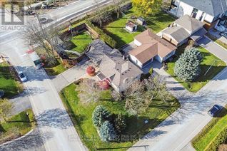 Sidesplit for Sale, 10 Sevilla Boulevard, Vaughan (Kleinburg), ON