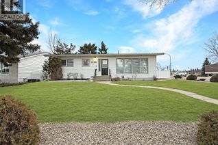 House for Sale, 1102 Golden Place, Swift Current, SK