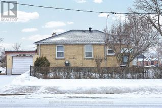 Property for Sale, 30 Silvercrest Avenue, Toronto (Alderwood), ON