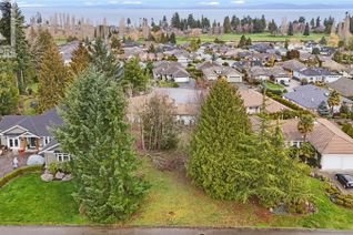 Vacant Residential Land for Sale, 881 Fairways Dr, Qualicum Beach, BC