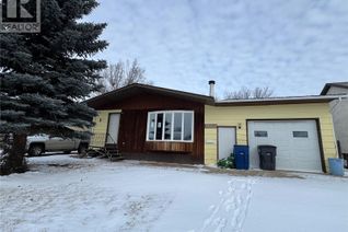 House for Sale, 17 Patricia Drive, Coronach, SK