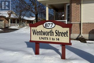 Townhouse for Sale, 877 Wentworth Street #6, Peterborough (Otonabee Ward 1), ON