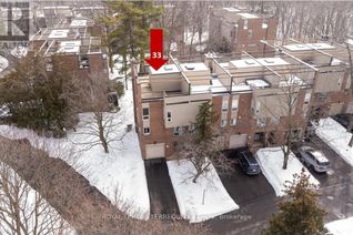 Condo for Sale, 1250 Marlborough Court #33, Oakville (CP College Park), ON