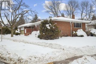 Property for Rent, 201 Fenn Avenue, Toronto (St. Andrew-Windfields), ON