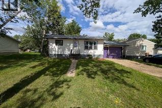 Bungalow for Sale, 617 Peterson Avenue, Radville, SK Bungalow for Sale, 617 Peterson Avenue, Radville, SK
