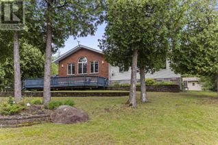 Property for Sale, 3804 Hamilton Dr, Hilton Beach, ON