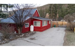 House for Sale, 5844 Highway 33, Beaverdell, BC