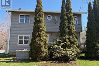 Detached House for Sale, 2 Oldham Rd, Enfield, NS Detached House for Sale, 2 Oldham Rd, Enfield, NS