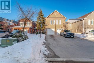 Semi-Detached House for Sale, 6945 Gracefield Drive, Mississauga (Lisgar), ON