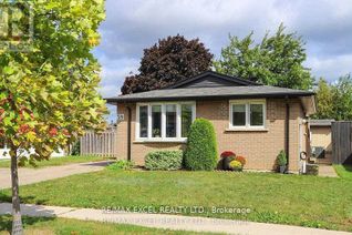 Backsplit for Sale, 59 Parkington Crescent, Toronto (Woburn), ON Backsplit for Sale, 59 Parkington Crescent, Toronto (Woburn), ON