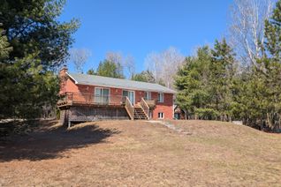 Detached House for Sale, 1012 Papineau Lake Rd, Hastings Highlands, ON