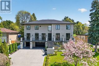 Detached House for Sale, 118 Laurentide Drive, Toronto (Parkwoods-Donalda), ON
