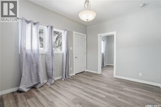 Bungalow for Sale, 726 Cameron Street, Regina, SK