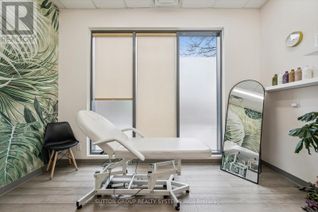 Commercial/Retail Property for Sale, 11 Bronte Road #28, Oakville (BR Bronte), ON Commercial/Retail Property for Sale, 11 Bronte Road #28, Oakville (BR Bronte), ON
