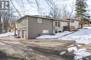 Property for Sale, 22 Rosebough Street, Dundas, ON