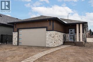 Bungalow for Sale, 37 Terra Close, Red Deer, AB