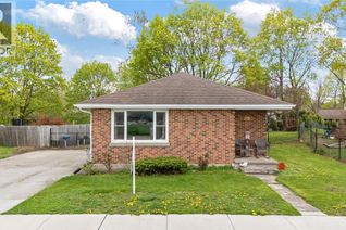 House for Sale, 19 Broadway Street, Lambton Shores, ON