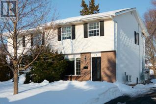 Semi-Detached House for Sale, 44 Westwood Crescent, Brighton, PE