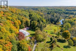 Bungalow for Sale, 1190 Hekkla Road, Muskoka Lakes (Cardwell), ON Bungalow for Sale, 1190 Hekkla Road, Muskoka Lakes (Cardwell), ON