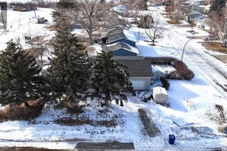 Detached House for Sale, 56 Tufts Crescent, Outlook, SK