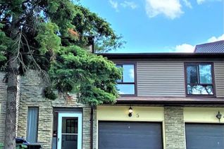 Townhouse for Rent, 5 Thunder Grove, Toronto (Agincourt North), ON