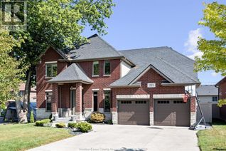 Detached House for Sale, 225 Elsworth, LaSalle, ON