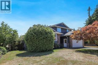 Detached House for Sale, 2099 Idiens Way, Comox, BC