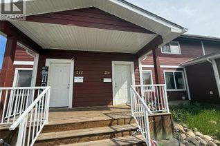 Condo Townhouse for Sale, 1716 Willowbrook Crescent #216, Dawson Creek, BC