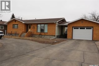 Detached House for Sale, 105 Magnan Street, Gravelbourg, SK