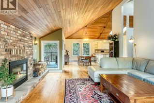 House for Sale, 442 Clifton Road N, Kelowna, BC
